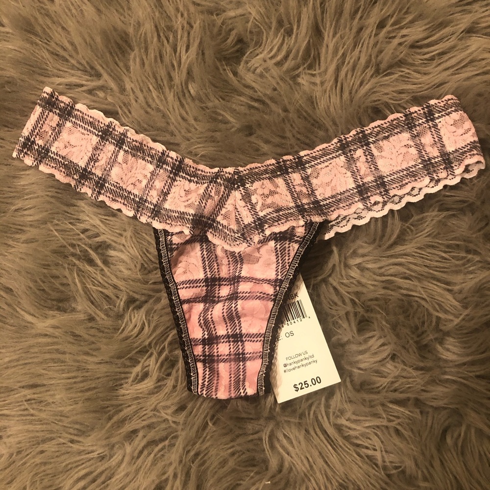 NWT Hanky Panky Lace Thong